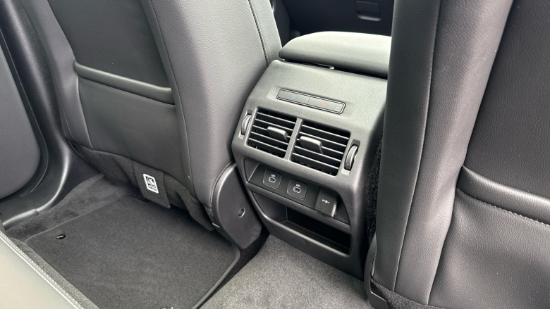 Land Rover Discovery Sport 1.5 P270e Landmark 5dr Auto [5 Seat] Station Wagon